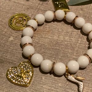 White Beaded bracelet